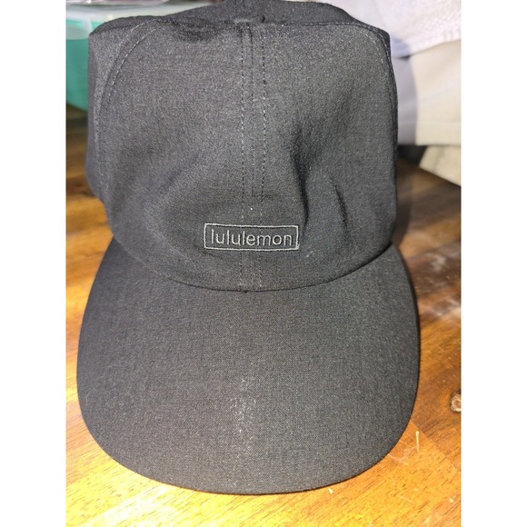 Lulu Lemon Baseball Hat - Picture 1 of 4